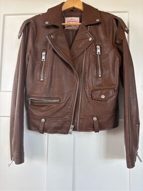 Women’s Levi’s Faux Leather Jacket Size: Medium Fair condition